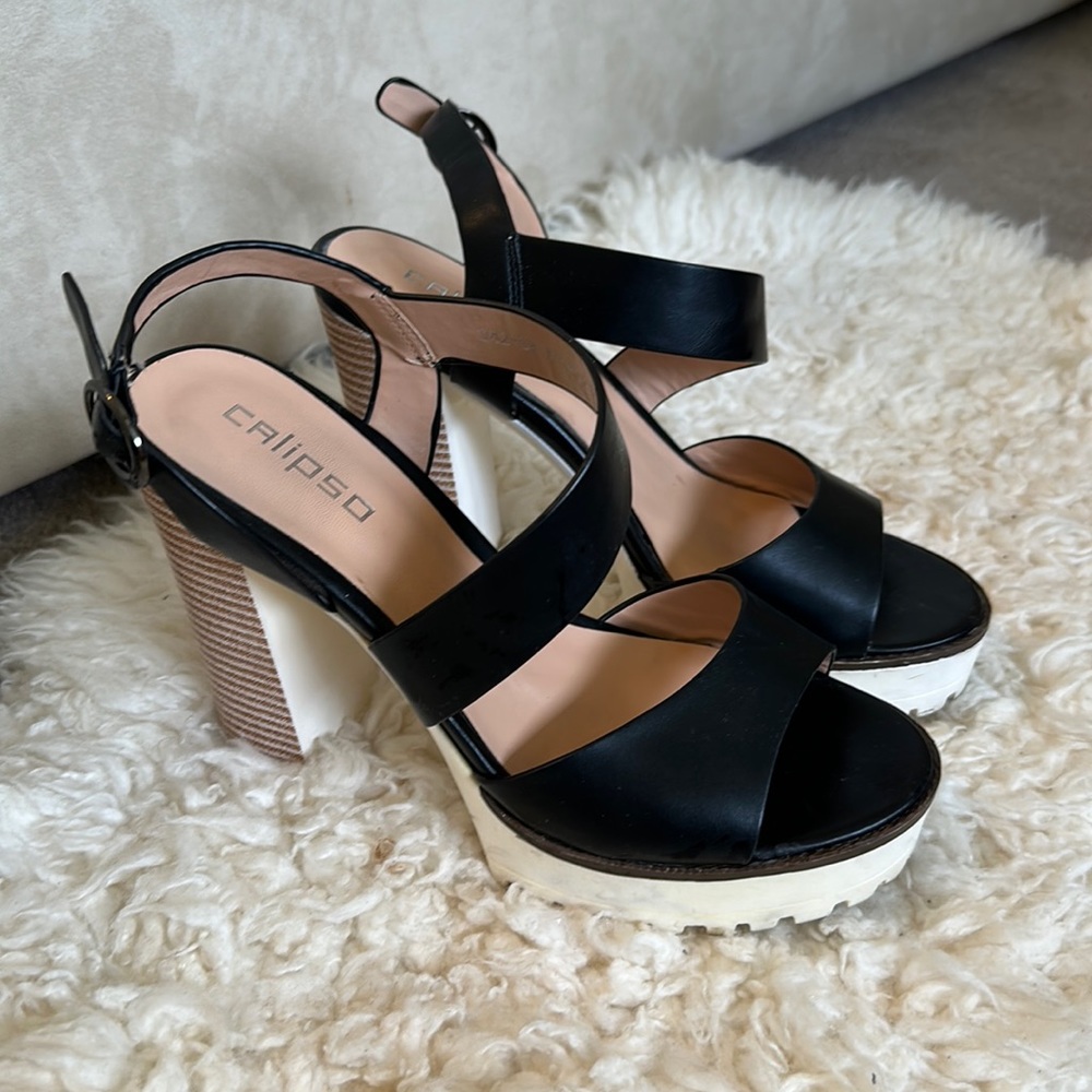 Black heels with white bottom